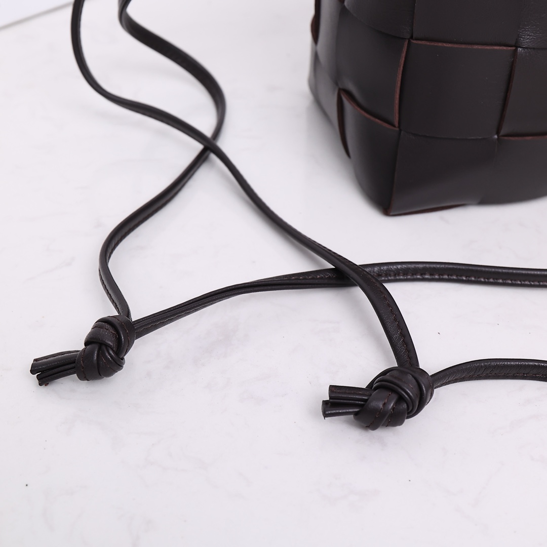 Bottega Veneta Small Cassette Cross-Body Bucket - DopestKickz