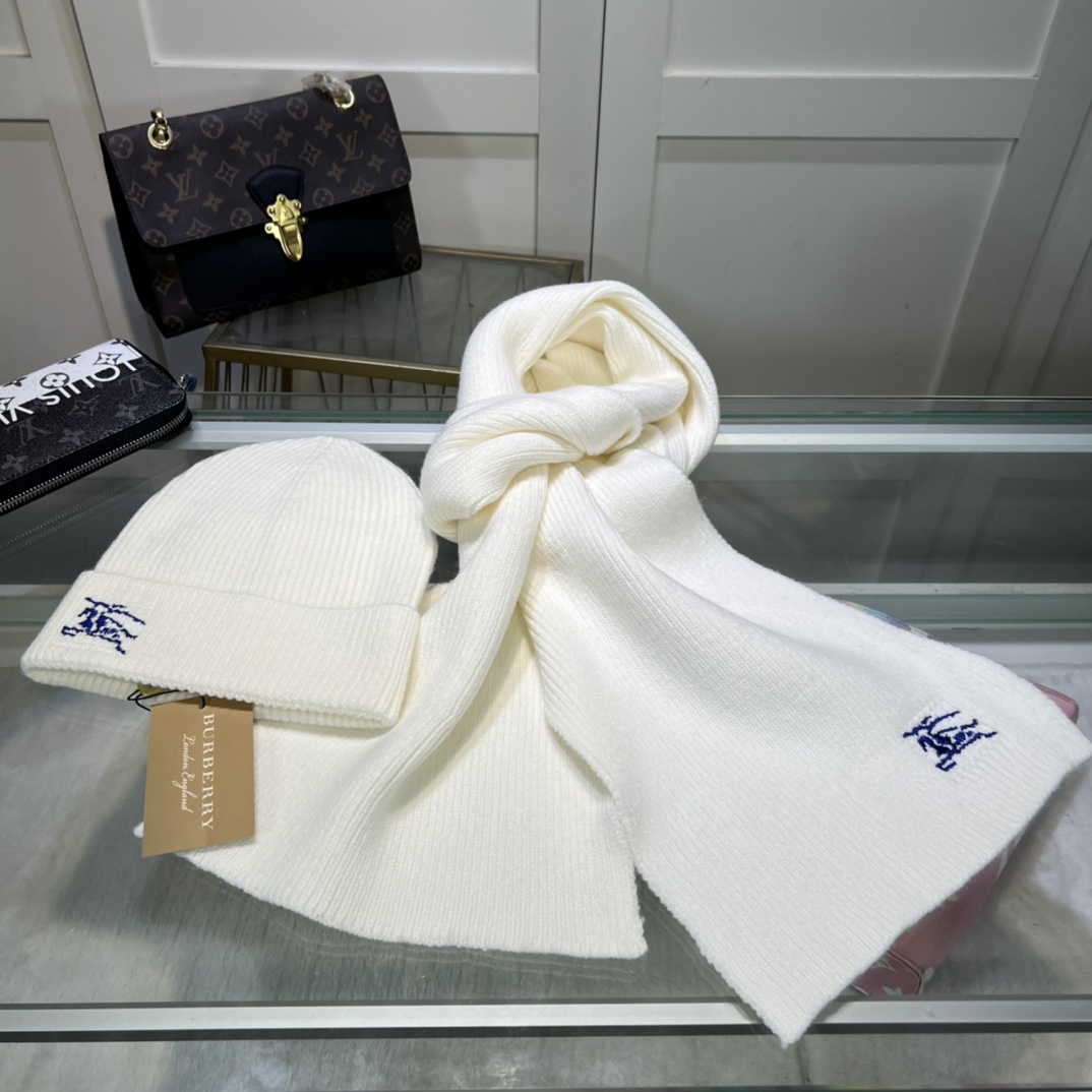 Burberry KD-embroidered Ribbed-knit Scarf & Beanie - DopestKickz