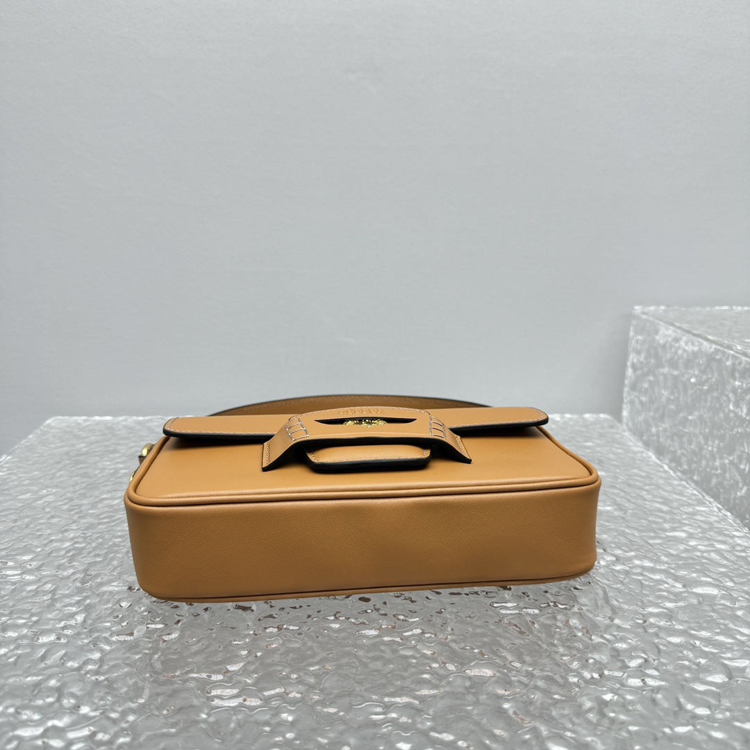 Miu Miu Penny Leather Bag - DopestKickz