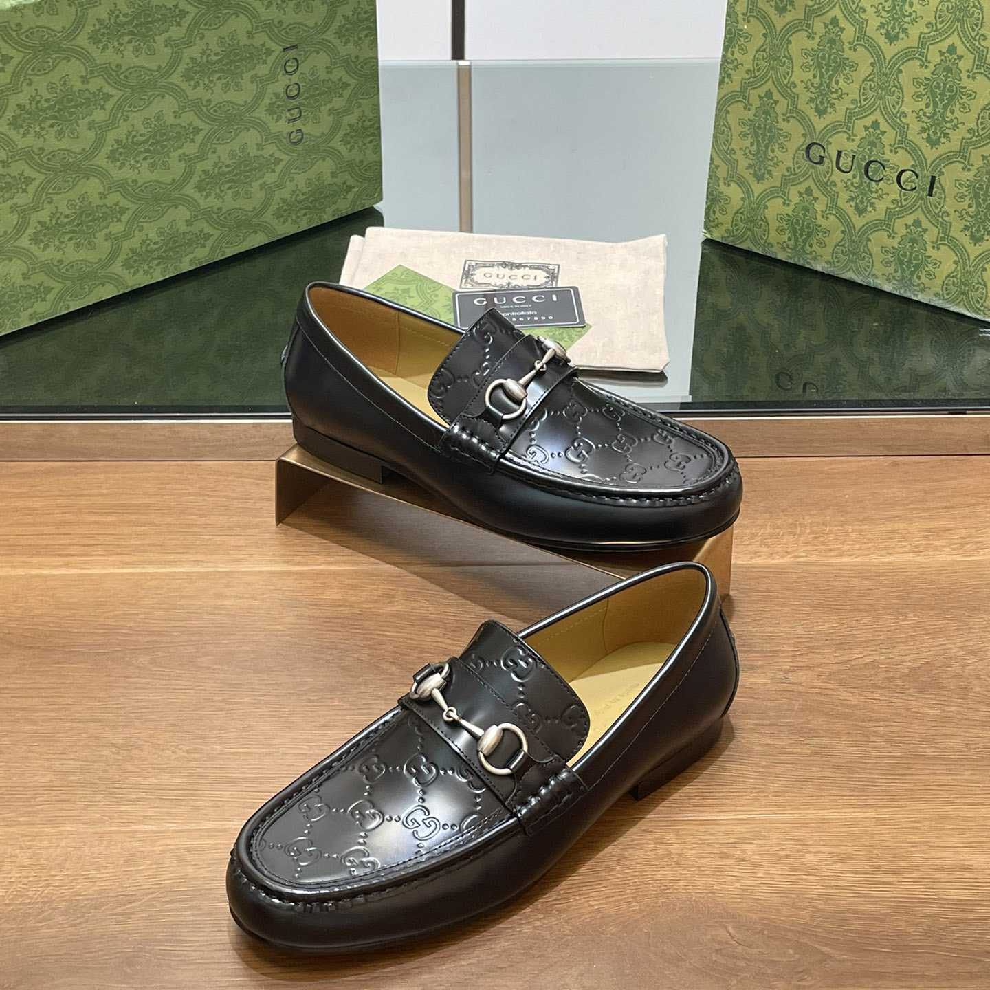 Gucci Men's Loafer With Horsebit - DopestKickz