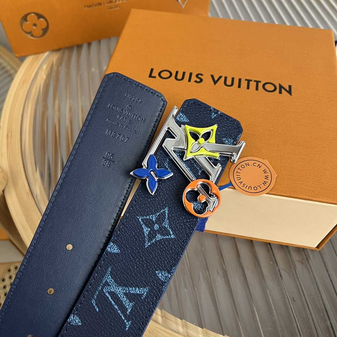 Louis Vuitton LV Initiales 40mm Reversible Belt - DopestKickz