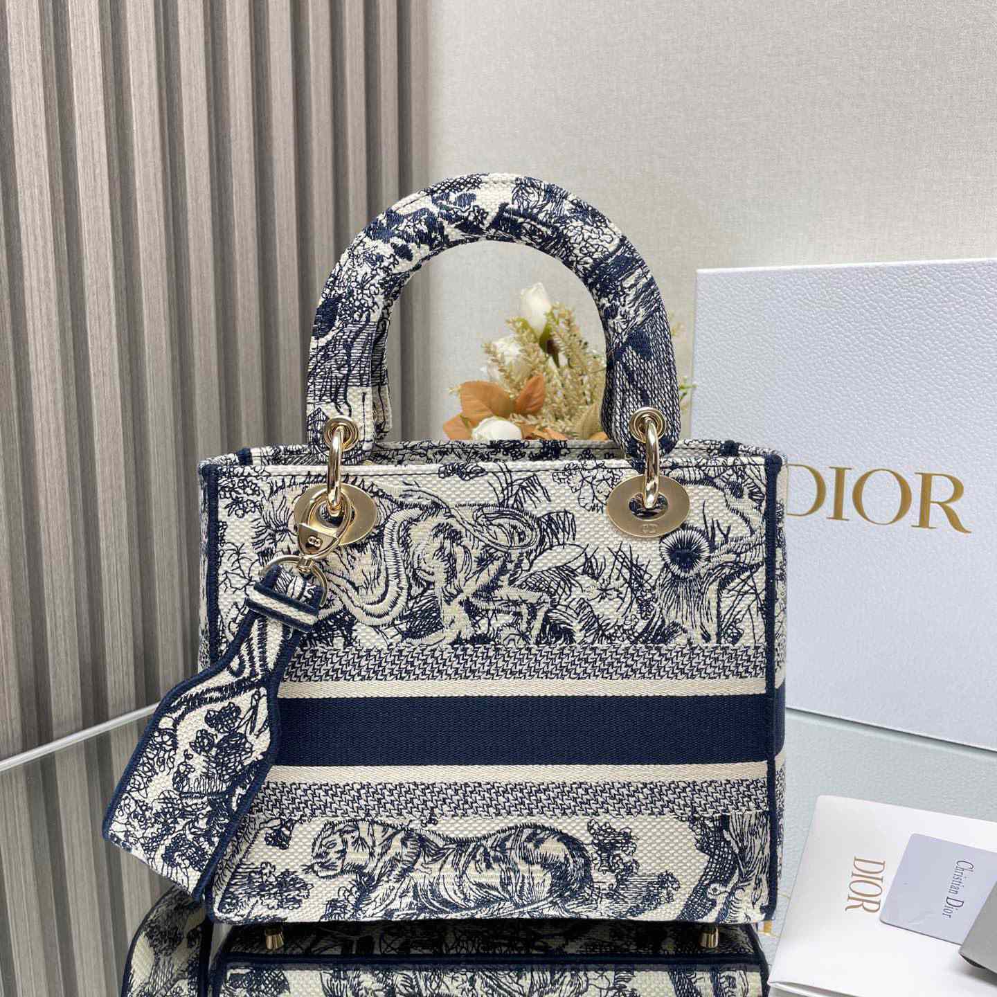 Dior Dioramour Medium Lady D-Lite Bag - DopestKickz