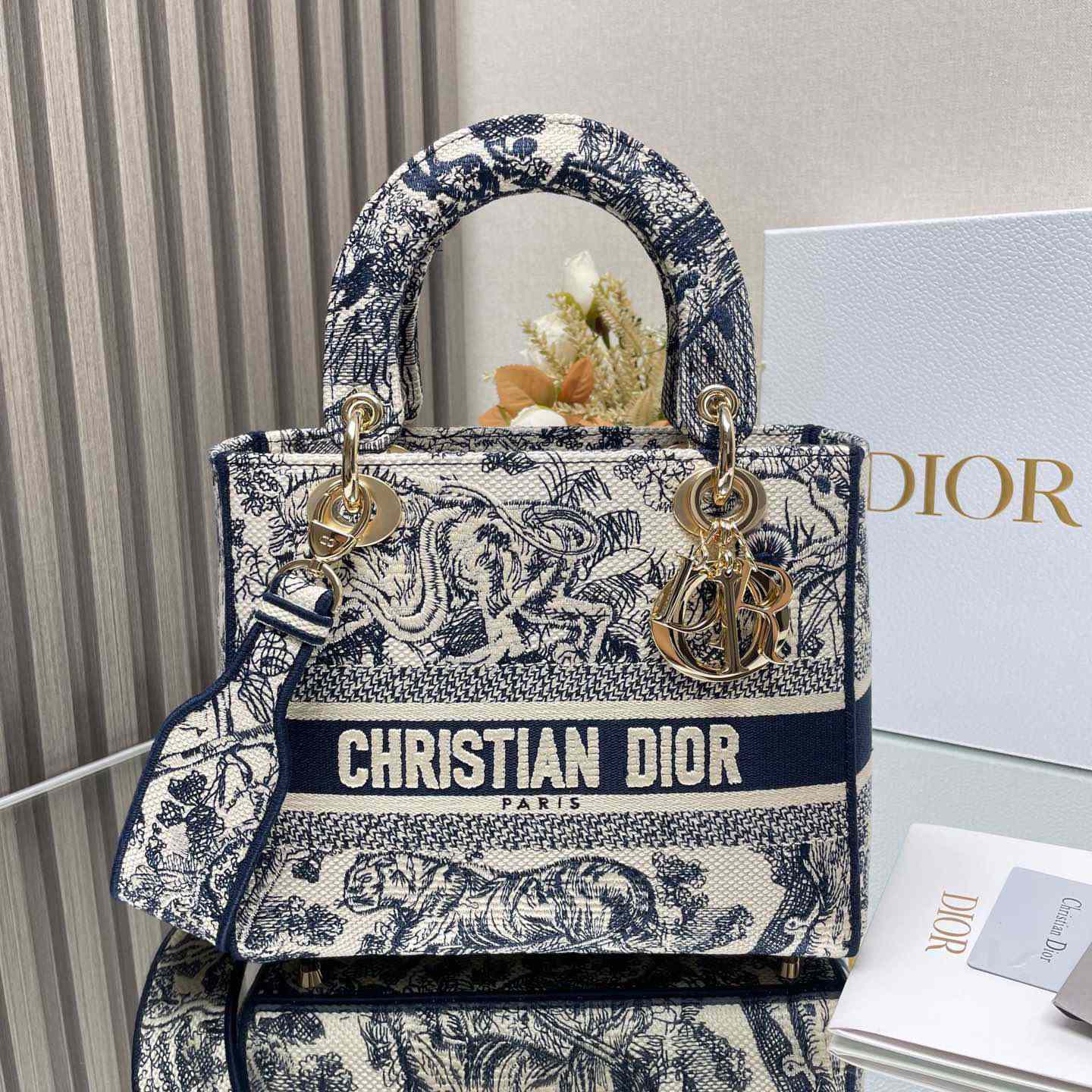 Dior Dioramour Medium Lady D-Lite Bag - DopestKickz