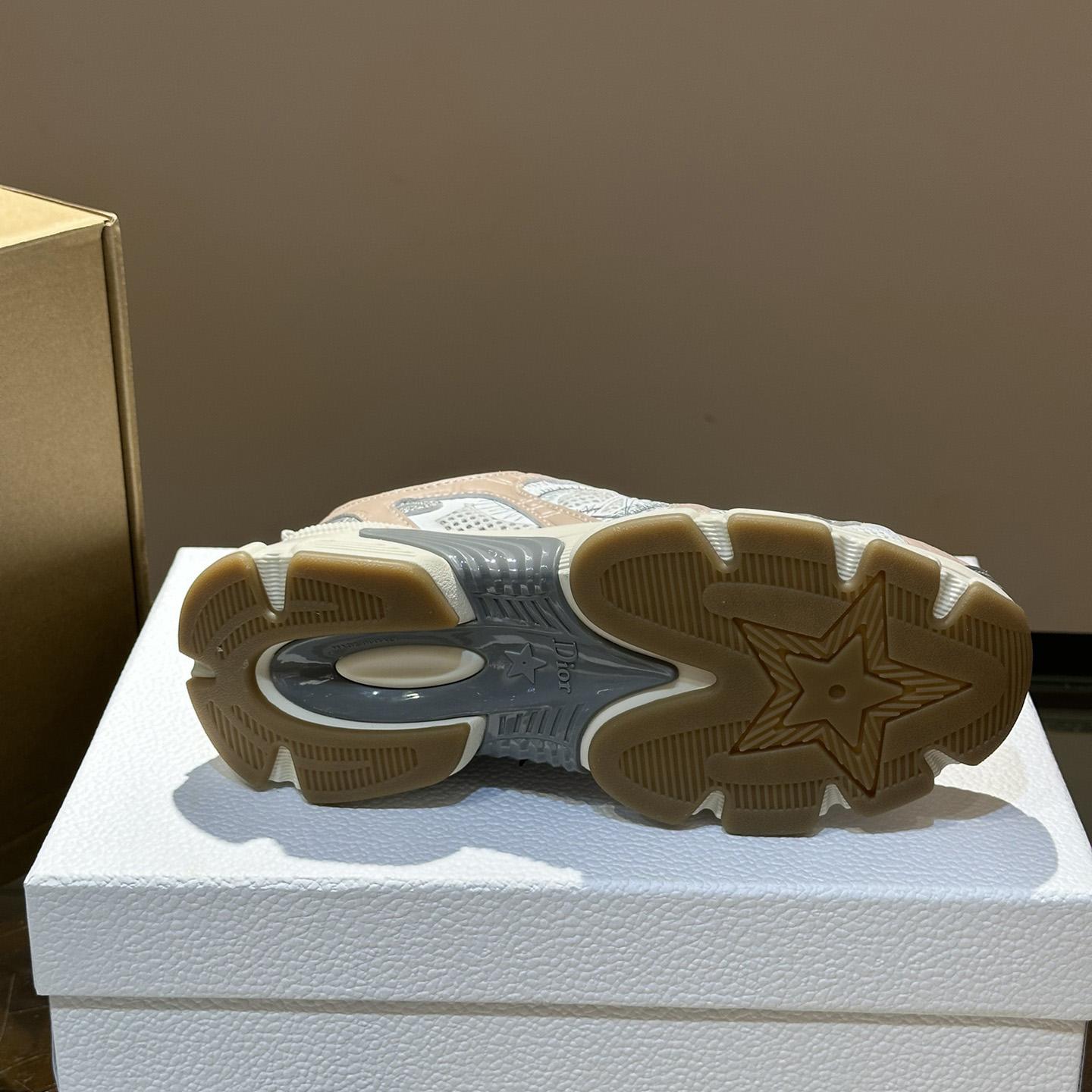 Dior Chrono Sneaker      - DopestKickz