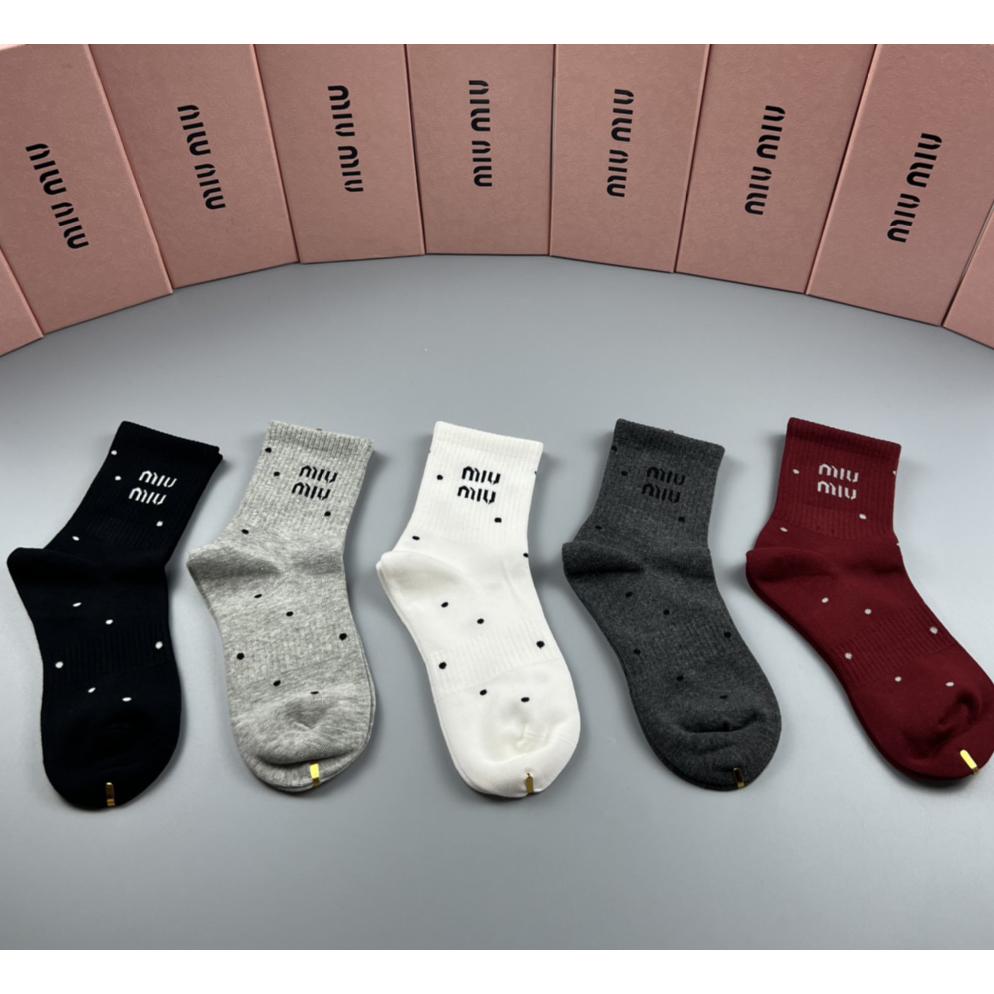 Miu Miu Socks /Box - DopestKickz