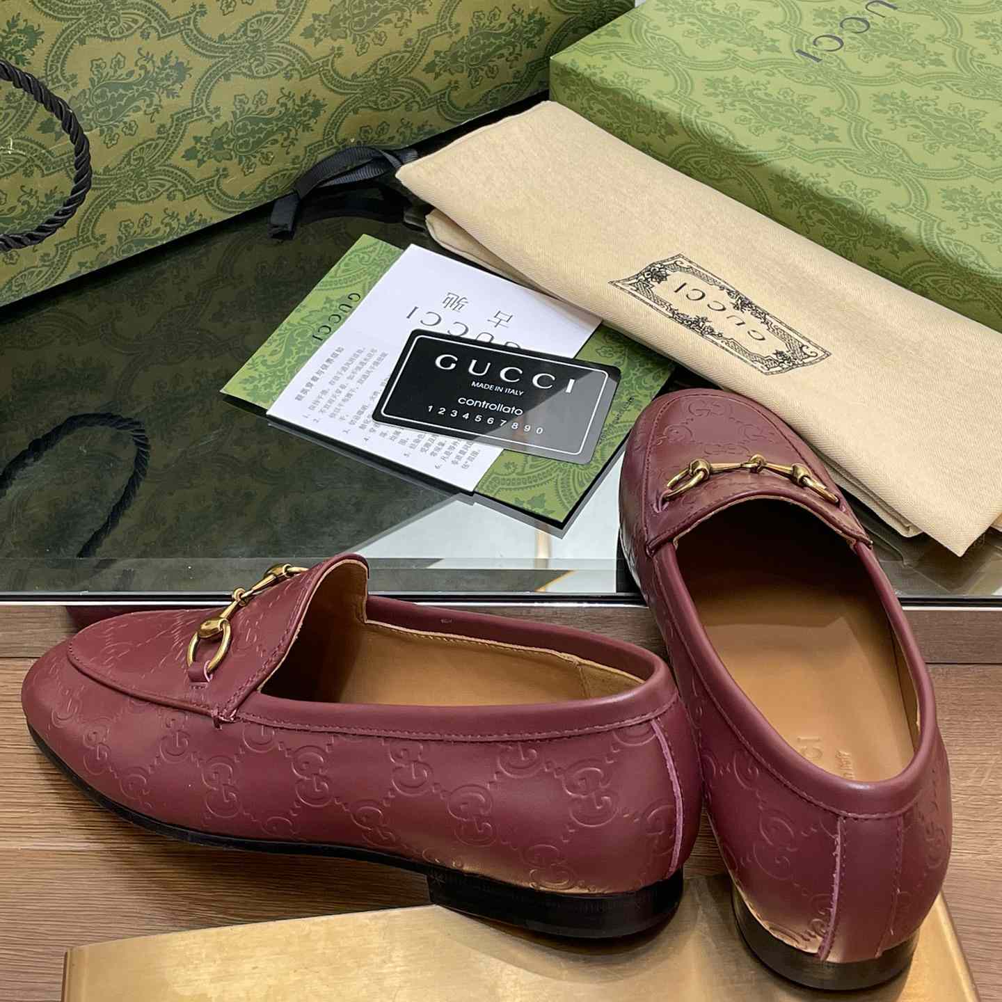 Gucci Women's Gucci Jordaan Loafer - DopestKickz