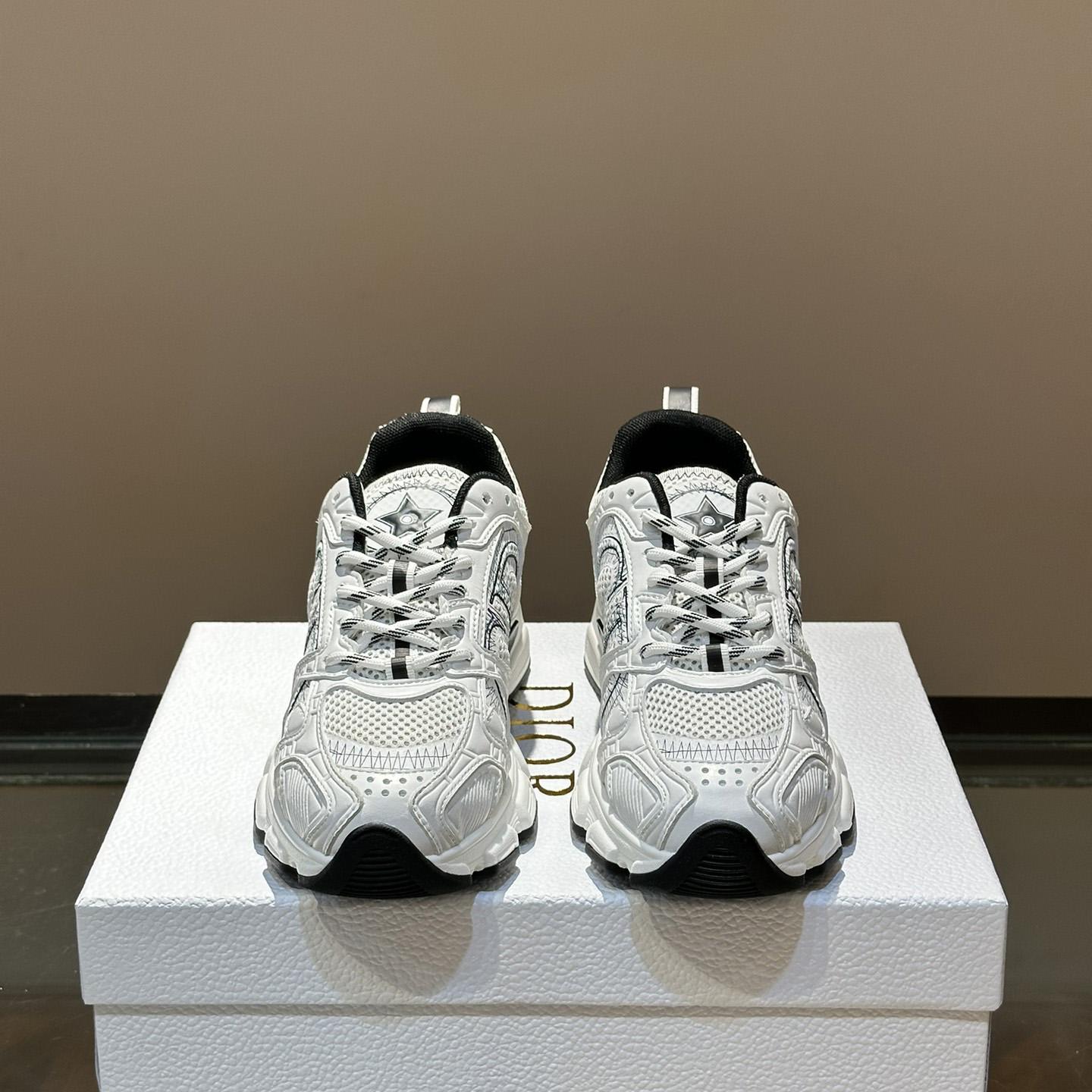 Dior Chrono Sneaker       - DopestKickz