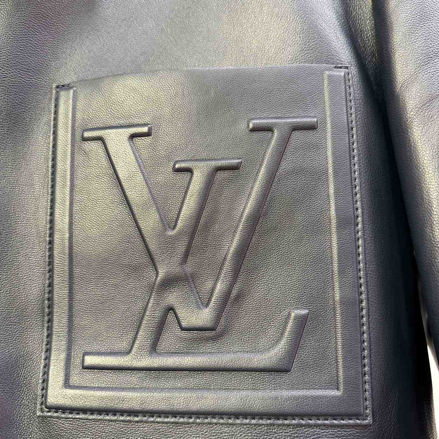 Louis Vuitton Chic Leather Blouson With 3D Details   1AFVPT - DopestKickz