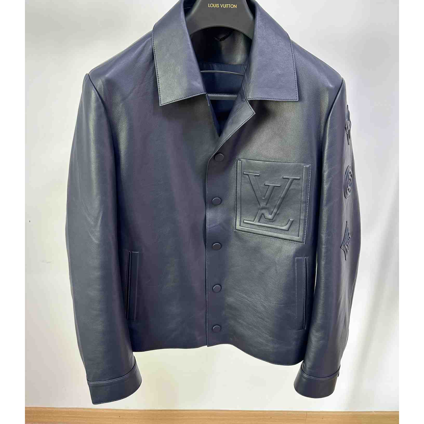 Louis Vuitton Chic Leather Blouson With 3D Details   1AFVPT - DopestKickz