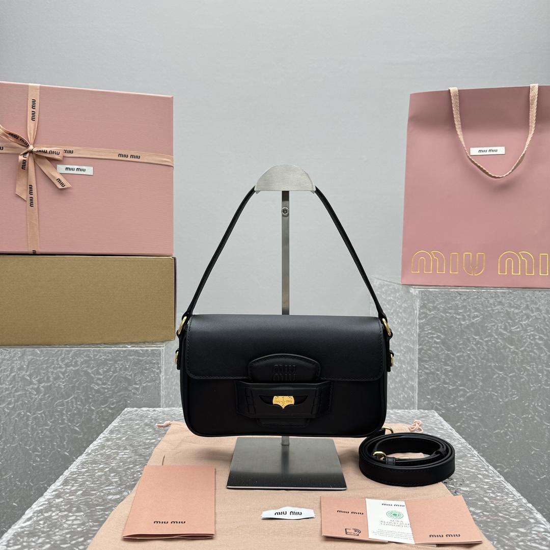 Miu Miu Penny Leather Bag - DopestKickz
