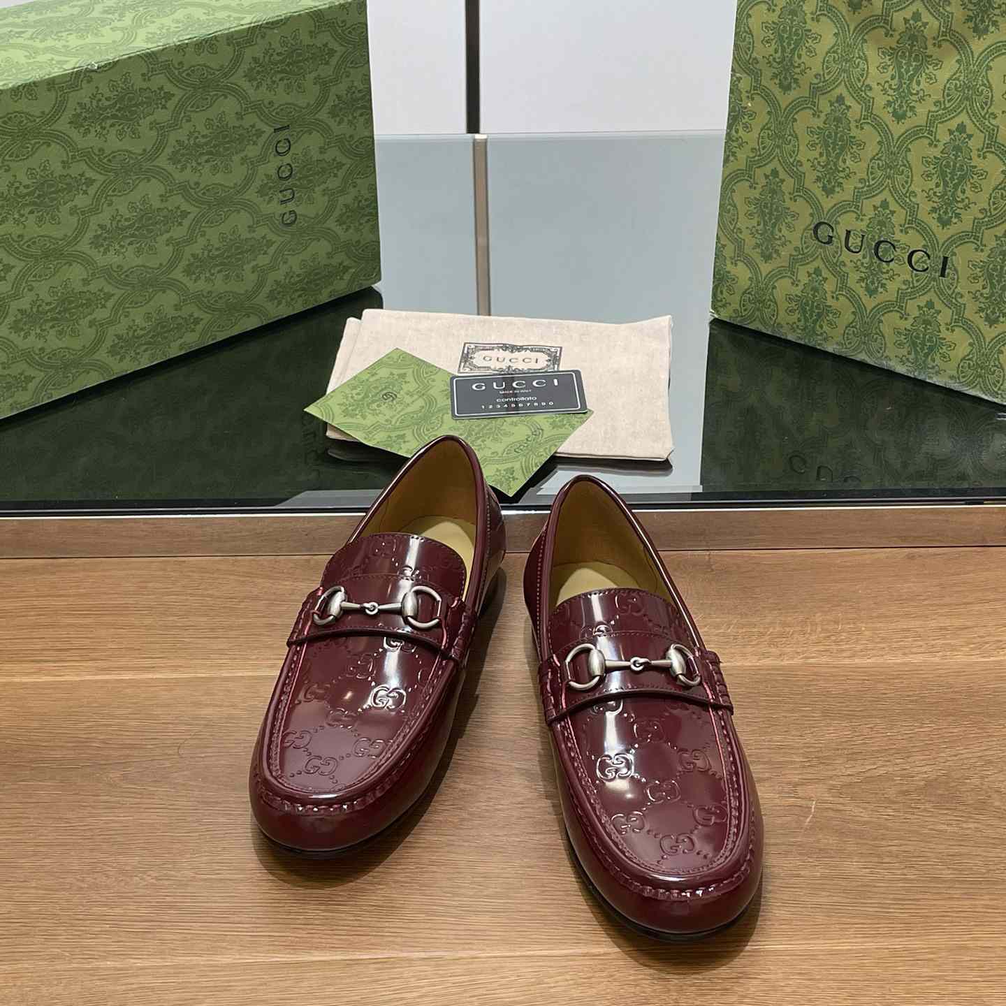 Gucci Men's Loafer With Horsebit - DopestKickz