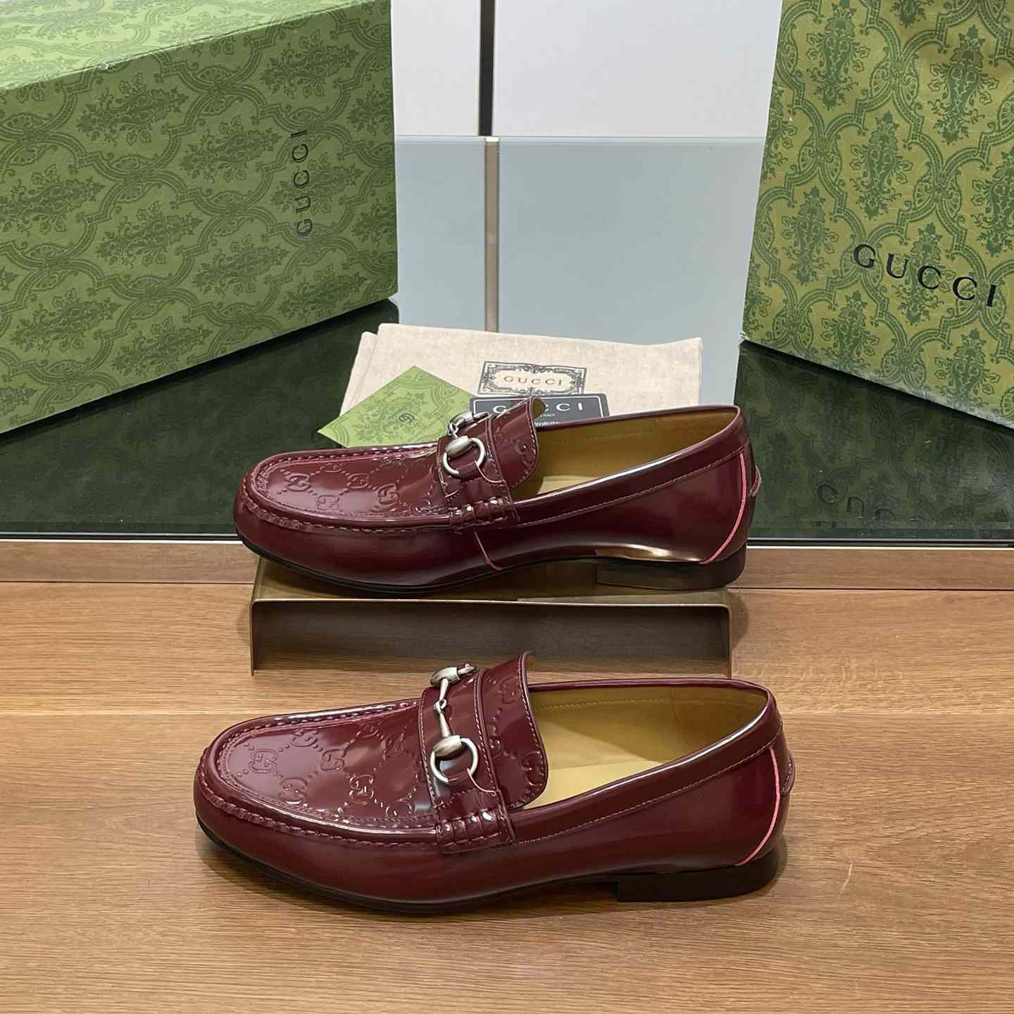 Gucci Men's Loafer With Horsebit - DopestKickz