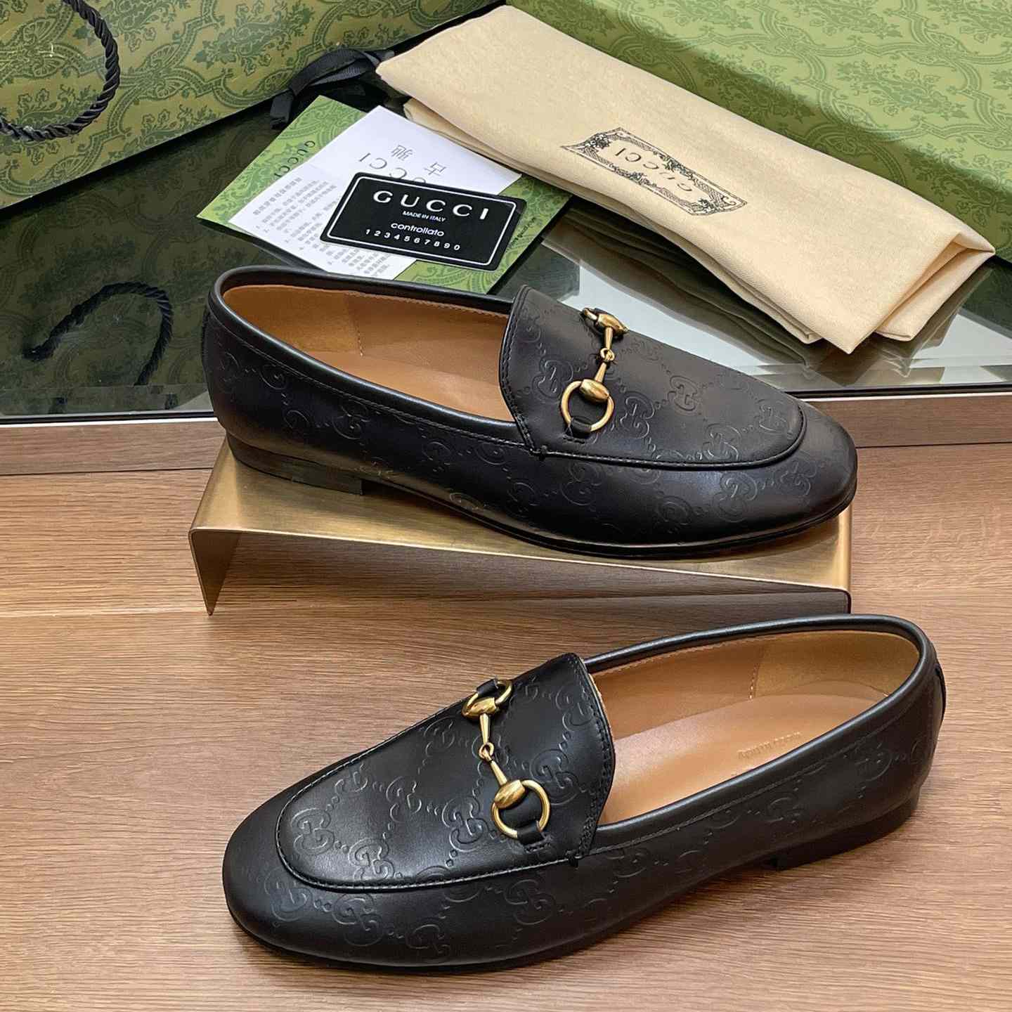 Gucci Women's Gucci Jordaan Loafer - DopestKickz