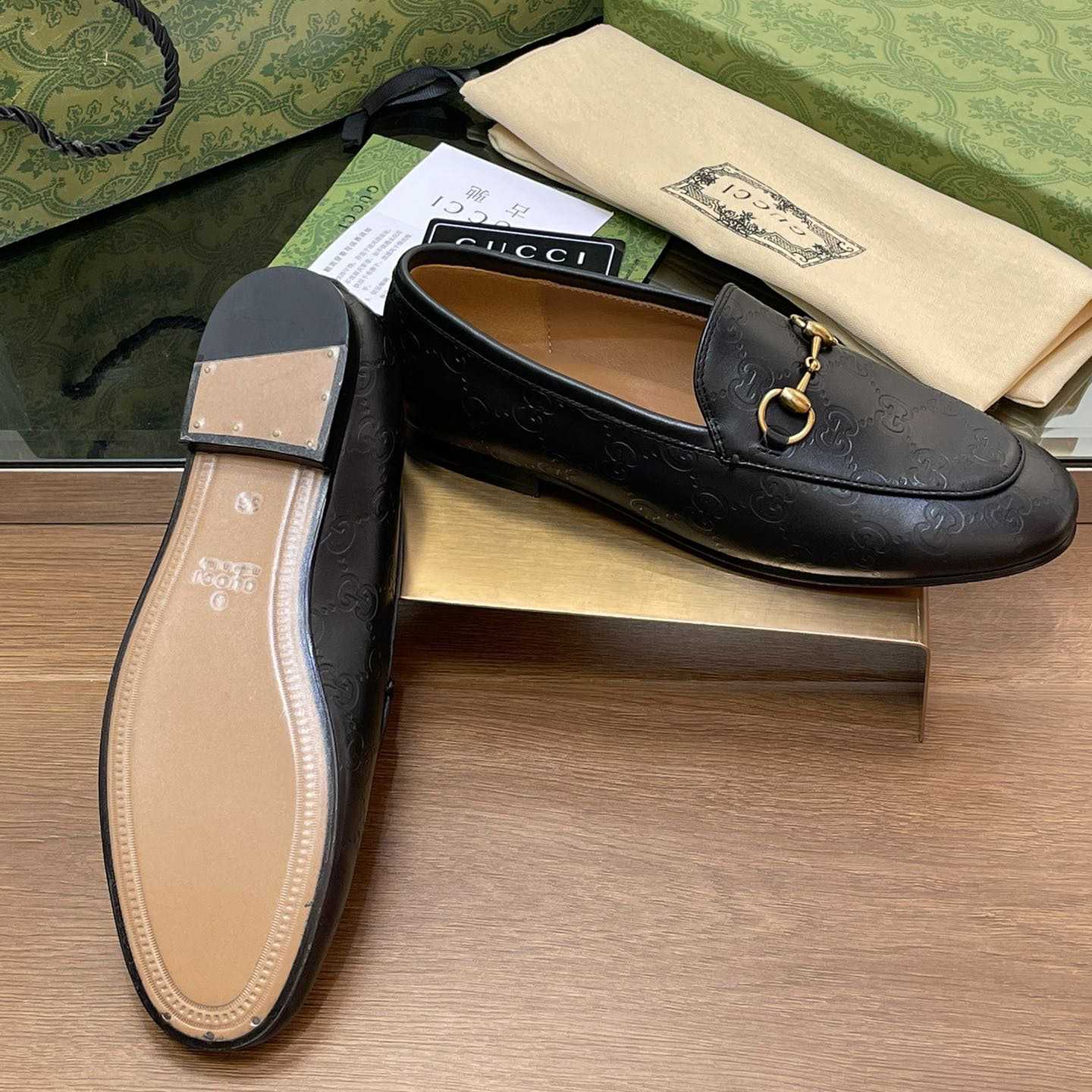 Gucci Women's Gucci Jordaan Loafer - DopestKickz