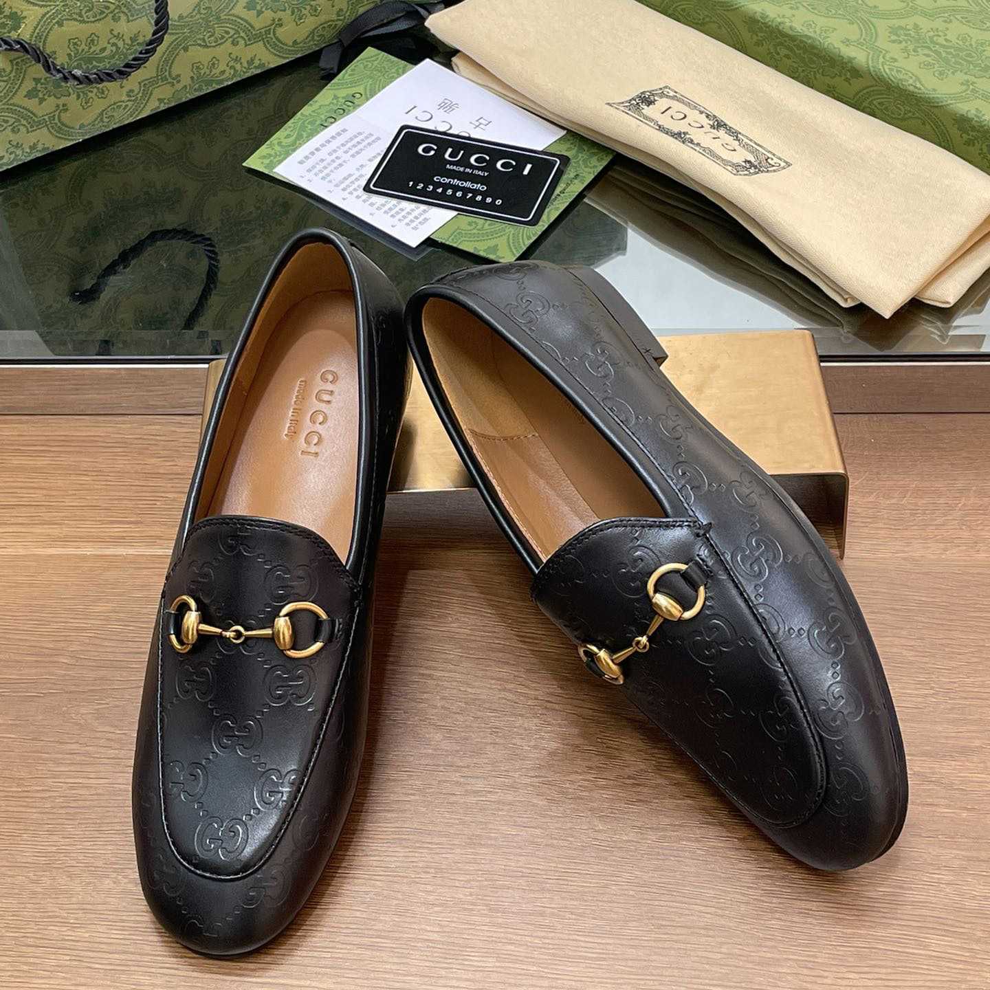 Gucci Women's Gucci Jordaan Loafer - DopestKickz