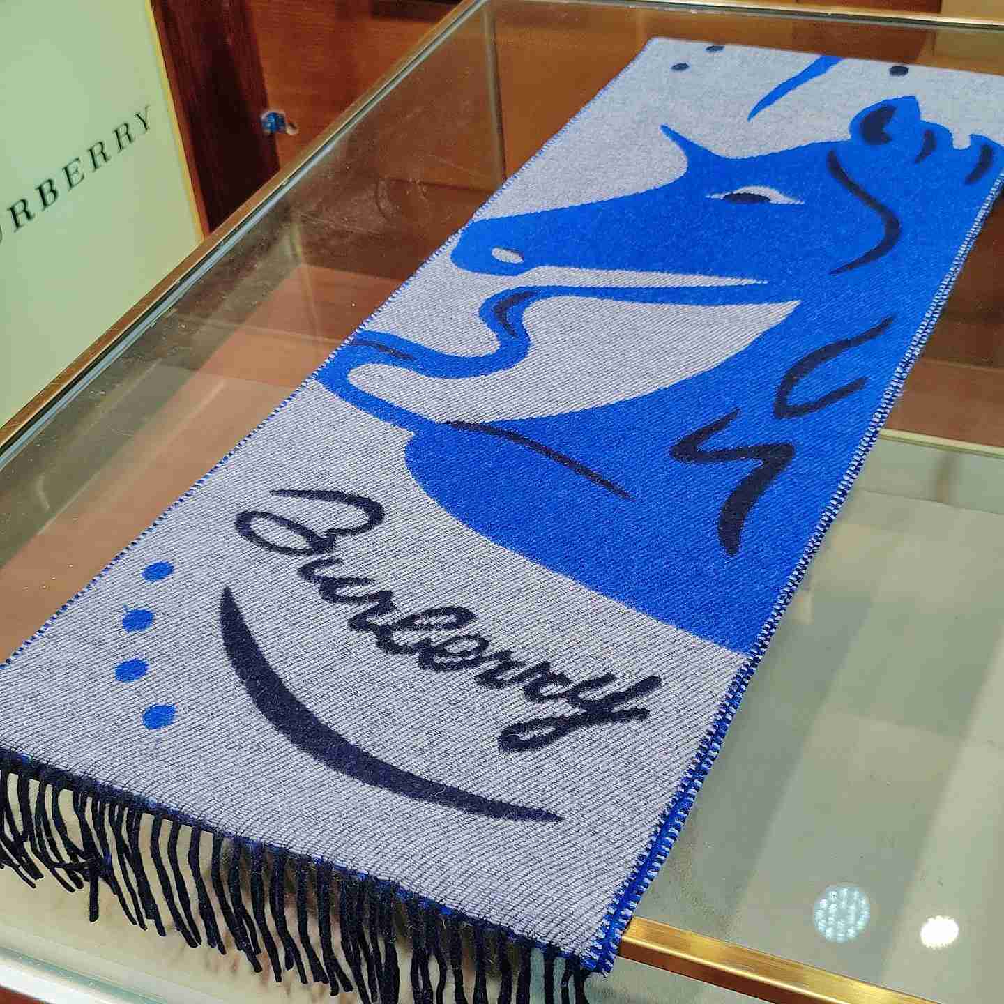 Burberry Mirrored Horse Cashmere Scarf - DopestKickz
