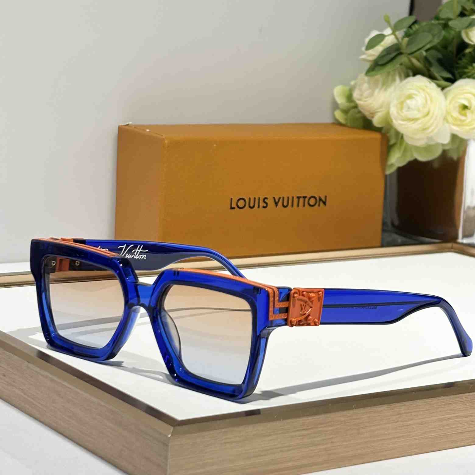 Louis Vuitton 1.1 Millionaires Sunglasses  Z2436W - DopestKickz