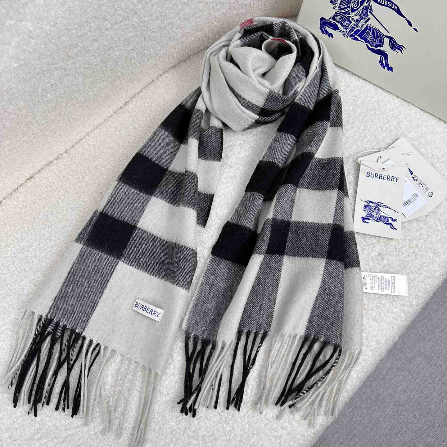 Burberry Scarf   180*40cm - DopestKickz