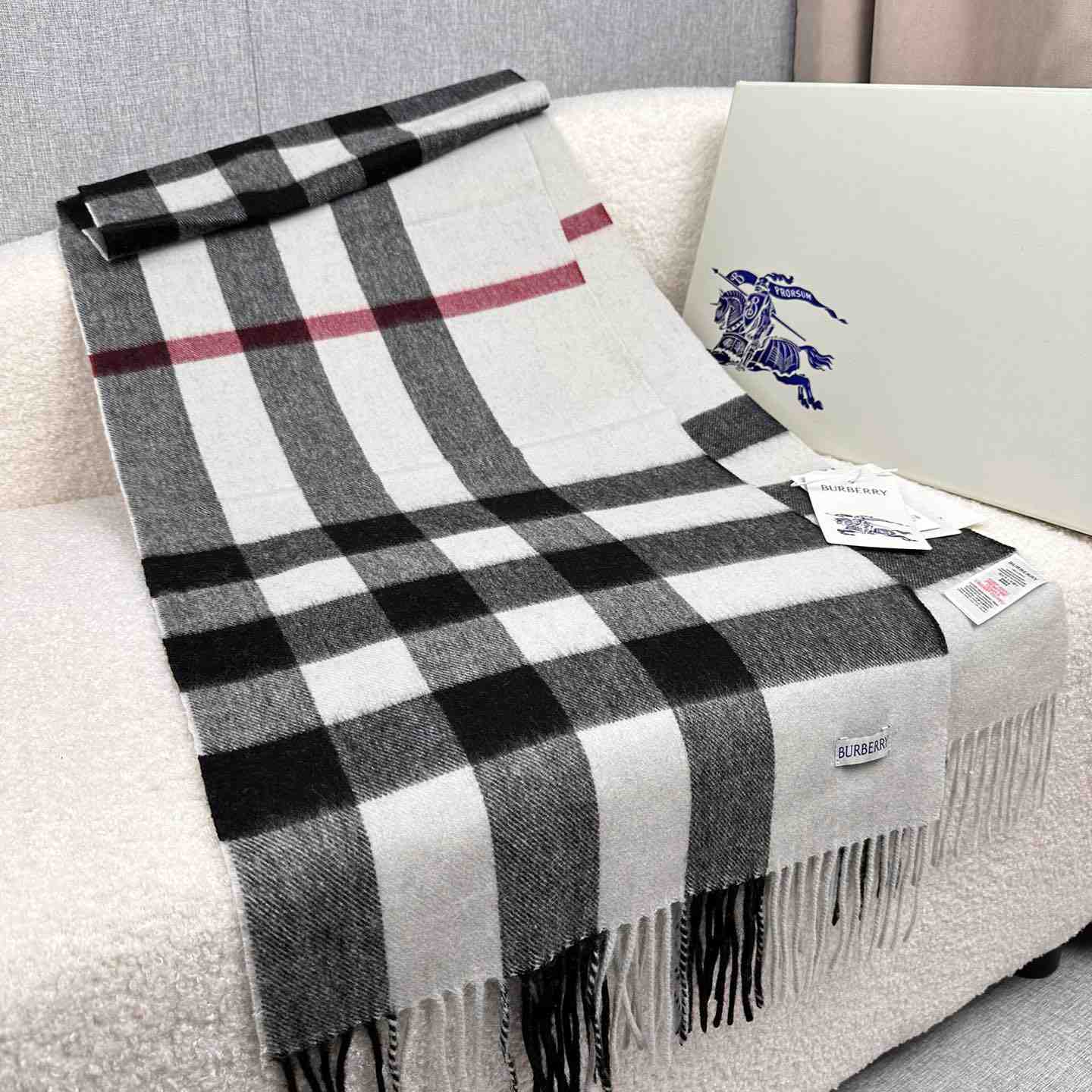 Burberry Scarf   180*40cm - DopestKickz
