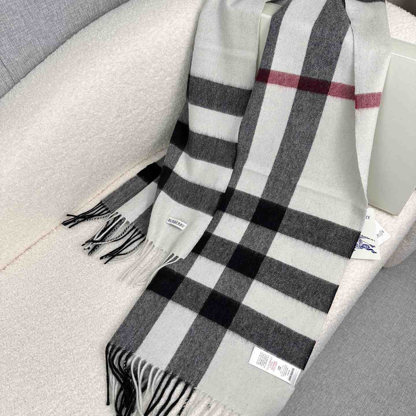 Burberry Scarf   180*40cm - DopestKickz