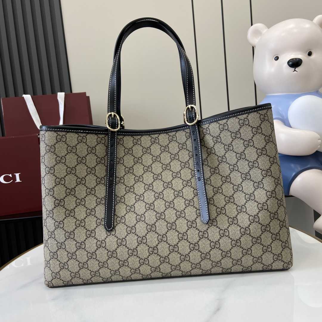 Gucci GG Emblem Medium Tote Bag - DopestKickz