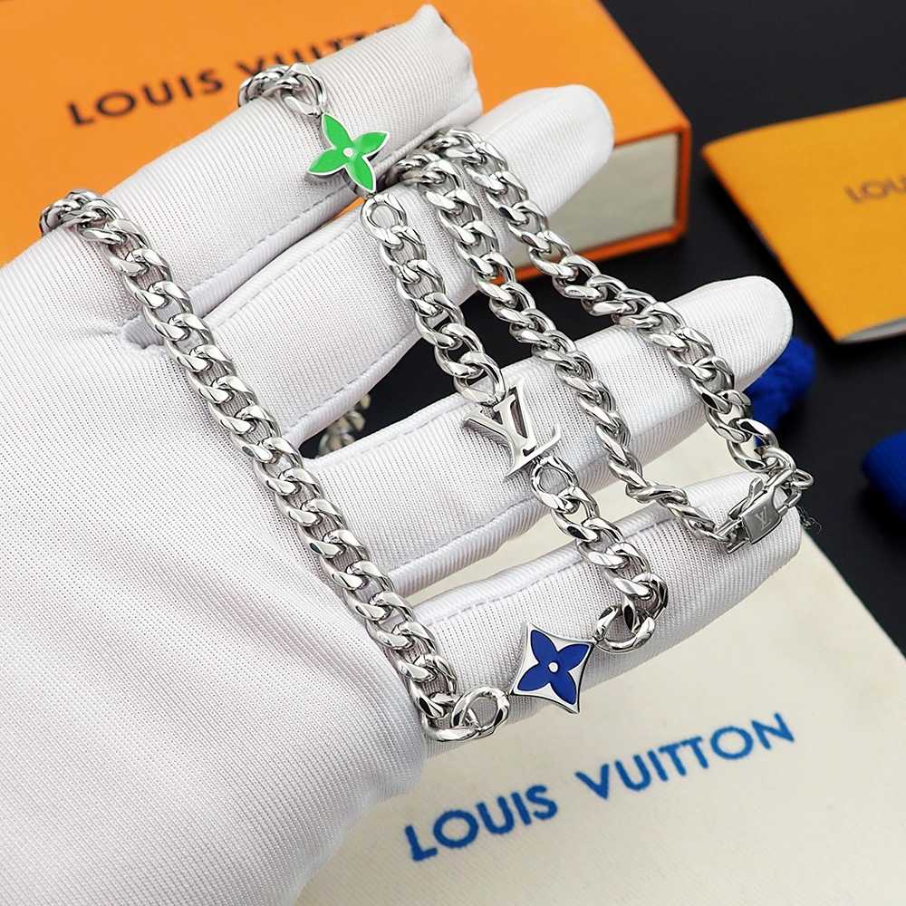 Louis Vuitton Monogram Row Necklace  M01949 - DopestKickz
