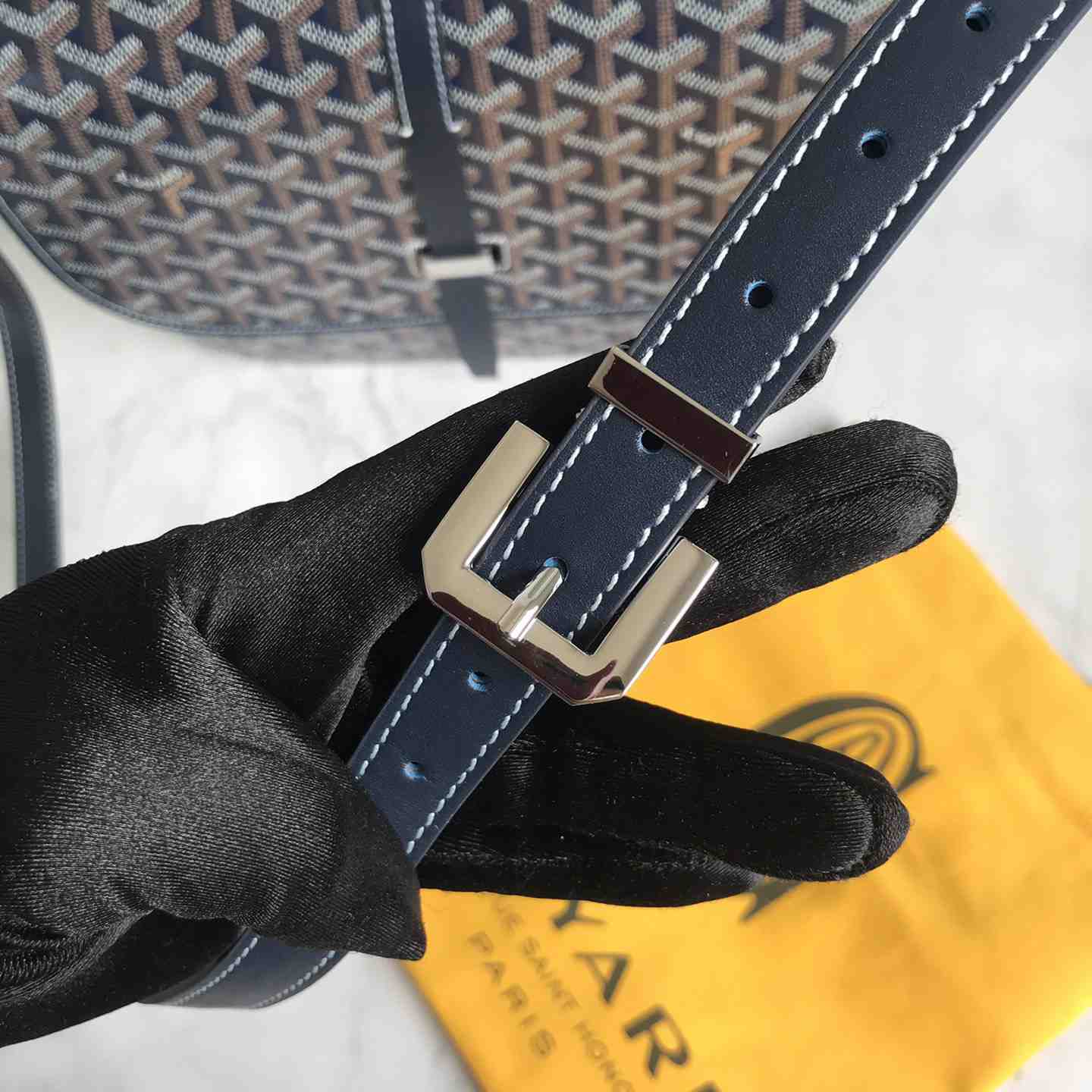 Goyard Belvédère MM Bag - DopestKickz