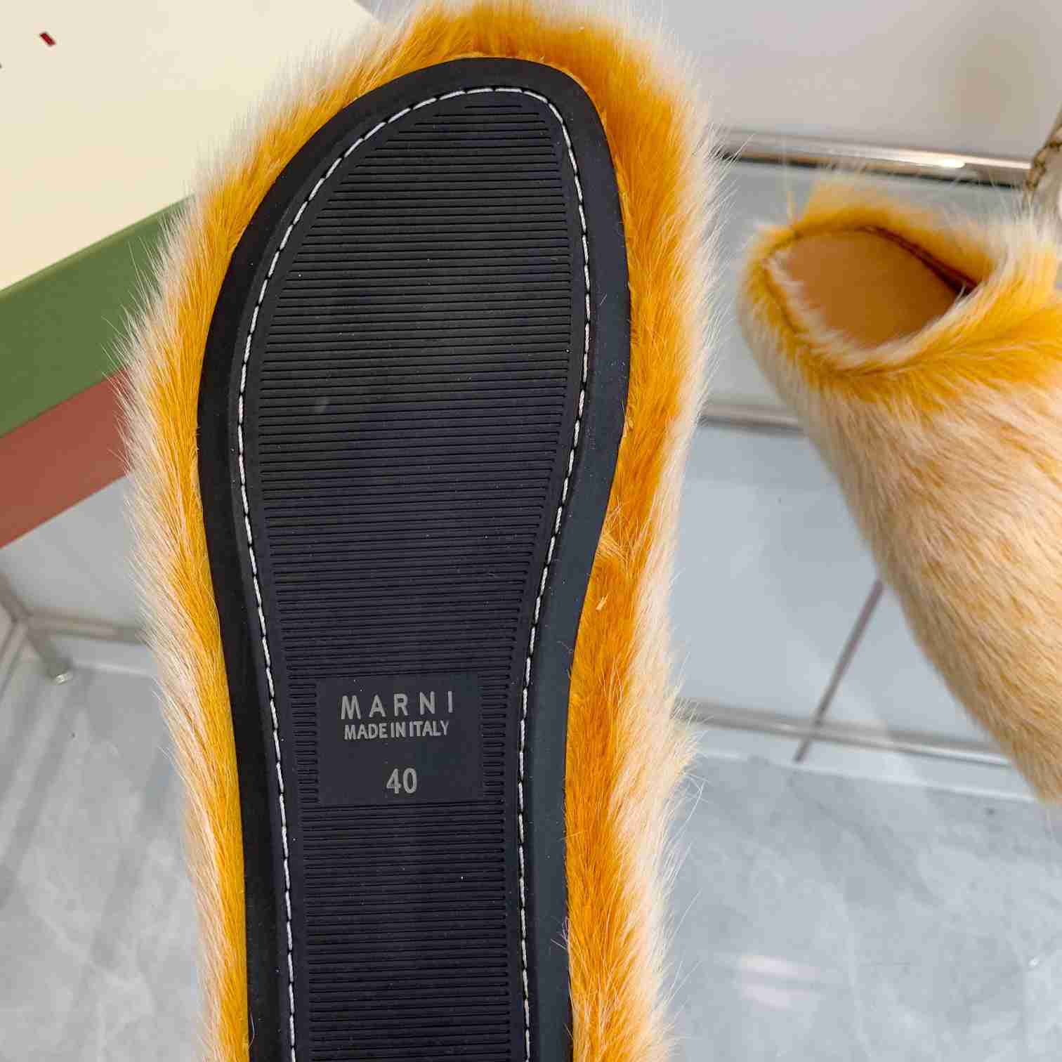 Marni Yellow Long Hair Calfskin Fussbett Sabot - DopestKickz