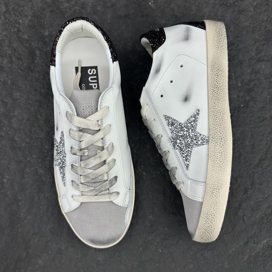 Golden Goose Sneakers - DopestKickz