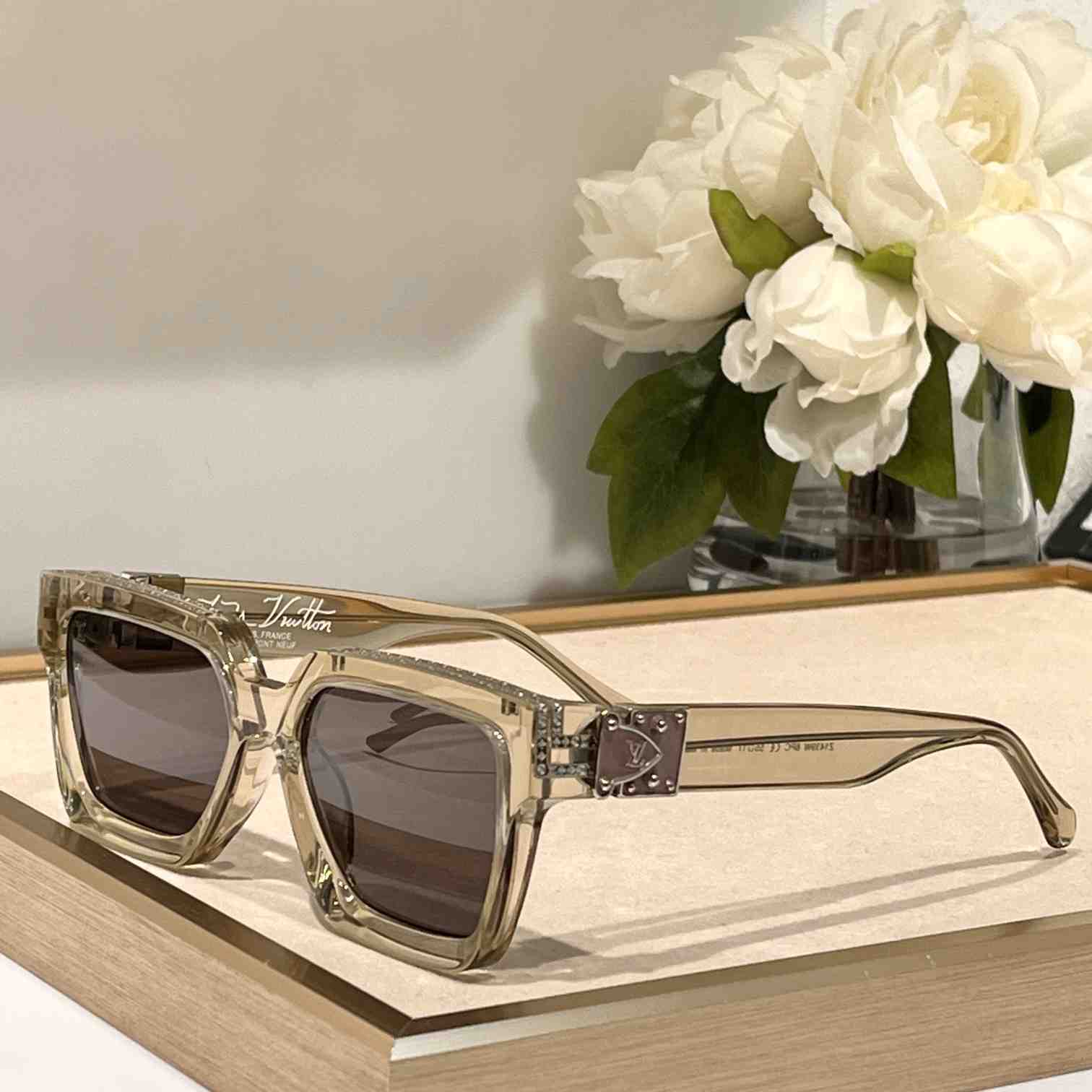 Louis Vuitton 1.1 Millionaires Square Sunglasses  LV96006 - DopestKickz