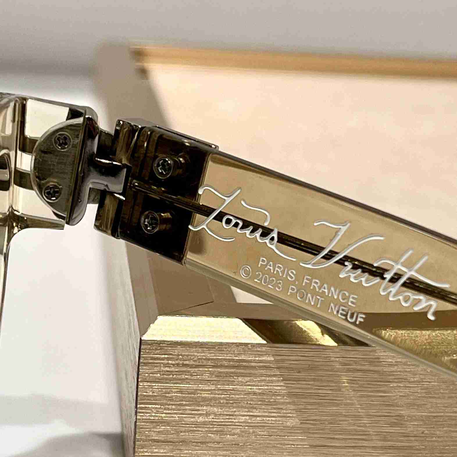 Louis Vuitton 1.1 Millionaires Square Sunglasses  LV96006 - DopestKickz