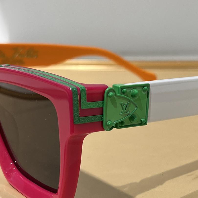 Louis Vuitton 1.1 Millionaires Square Sunglasses  LV96006 - DopestKickz