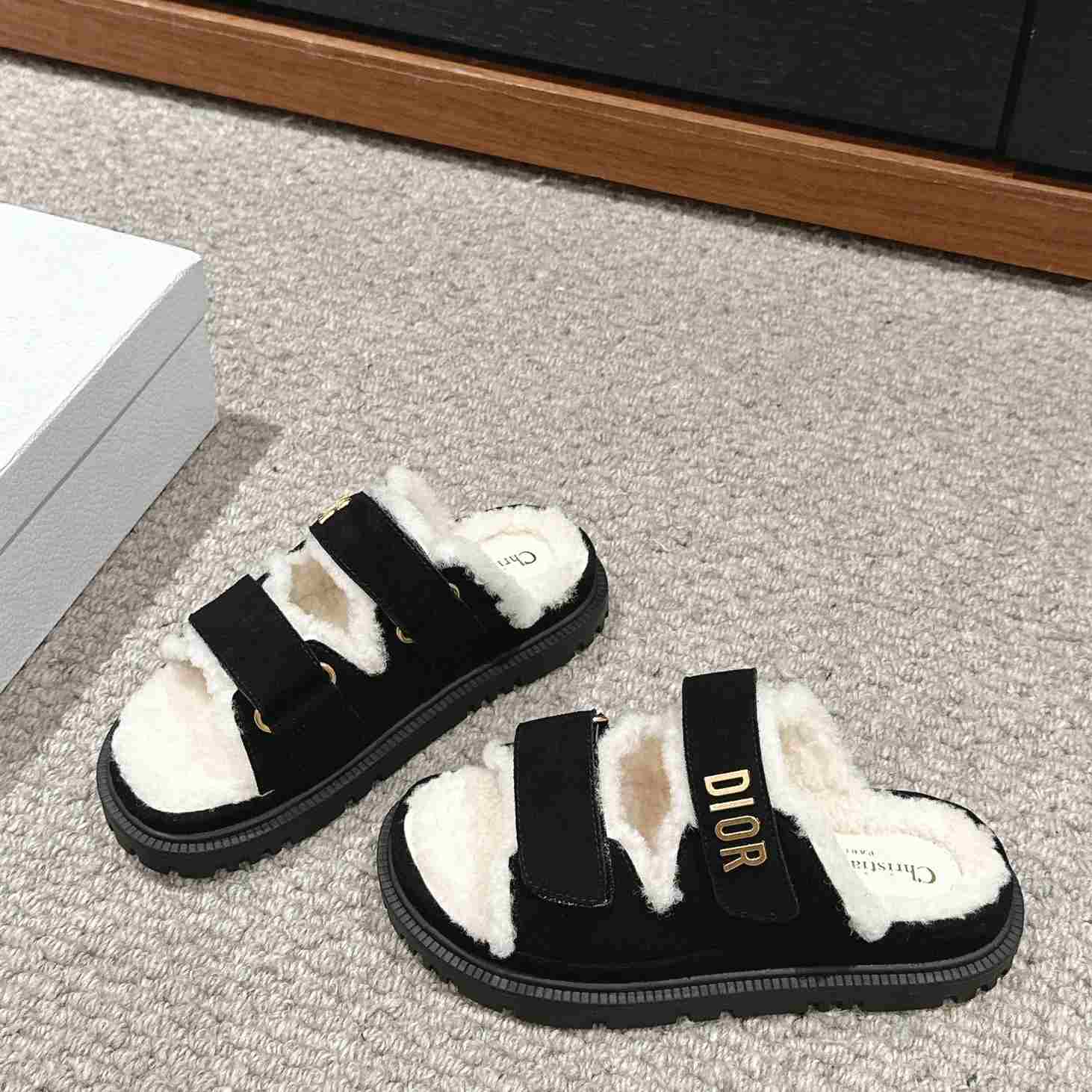 Dior Dioract Slide  - DopestKickz