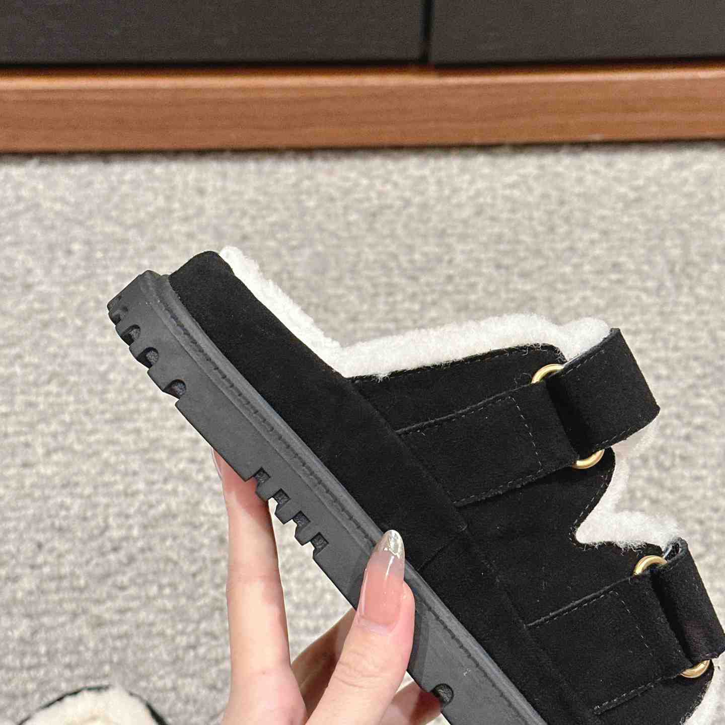 Dior Dioract Slide  - DopestKickz