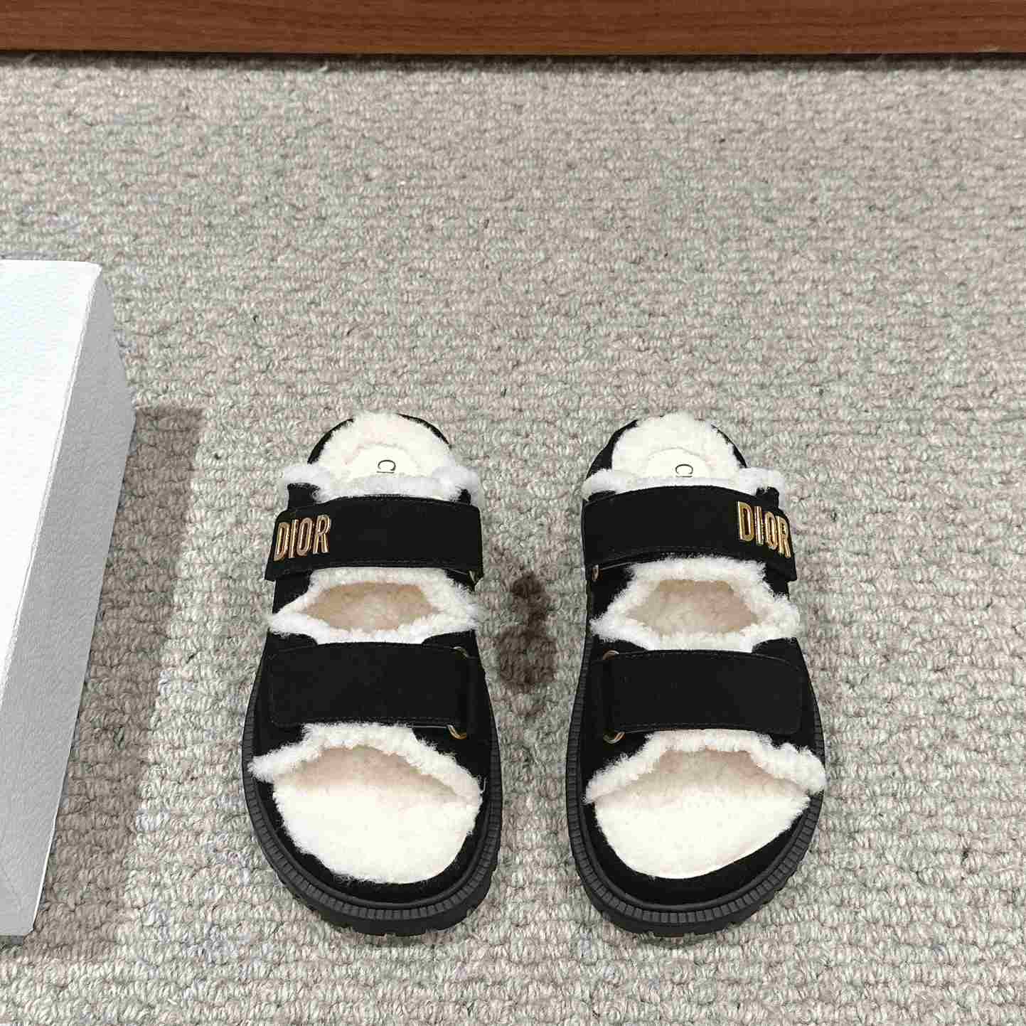 Dior Dioract Slide  - DopestKickz