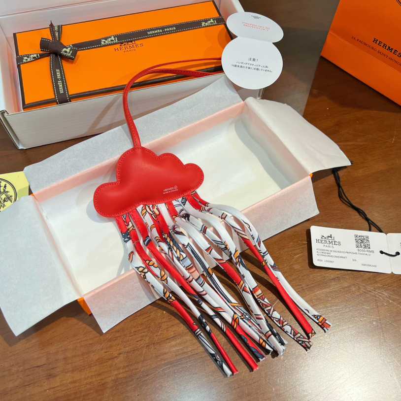 Hermes Cloud Charm - DopestKickz