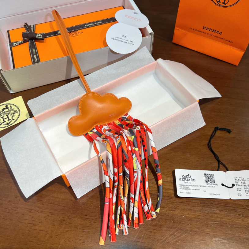 Hermes Cloud Charm - DopestKickz