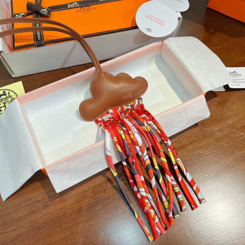 Hermes Cloud Charm - DopestKickz