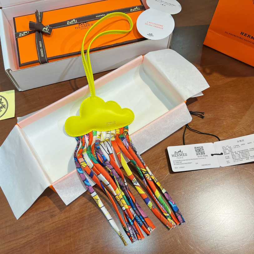 Hermes Cloud Charm - DopestKickz