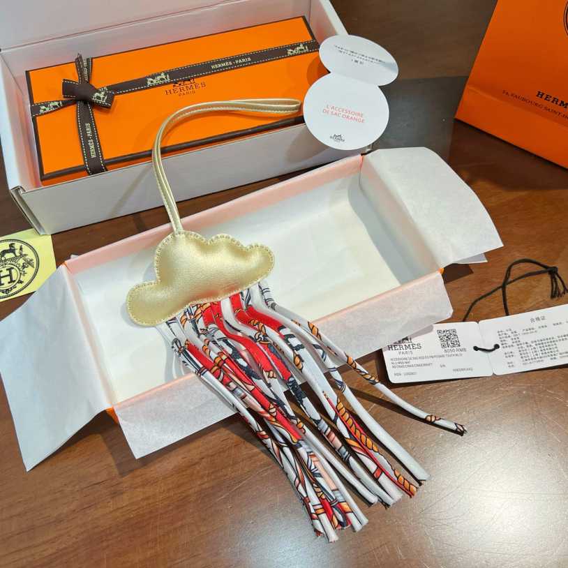 Hermes Cloud Charm - DopestKickz