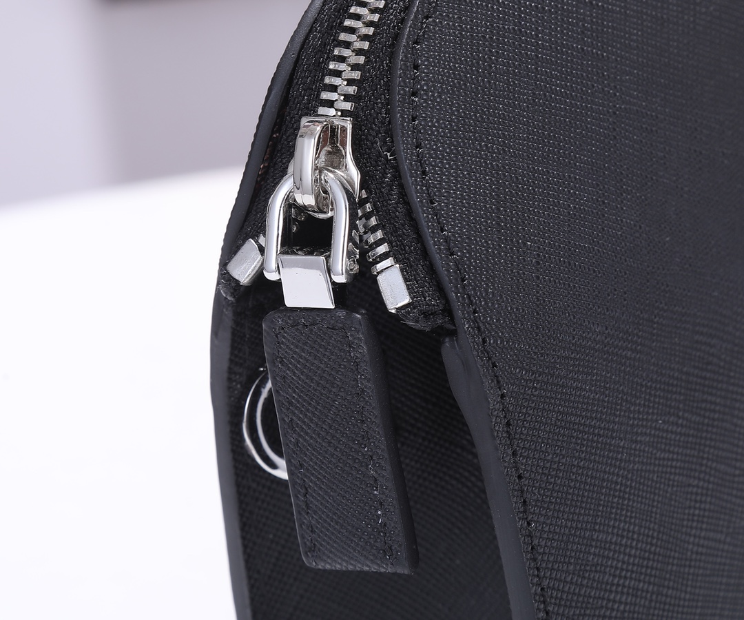 Prada Saffiano Leather Clutch  (26.5*17*5cm) - DopestKickz