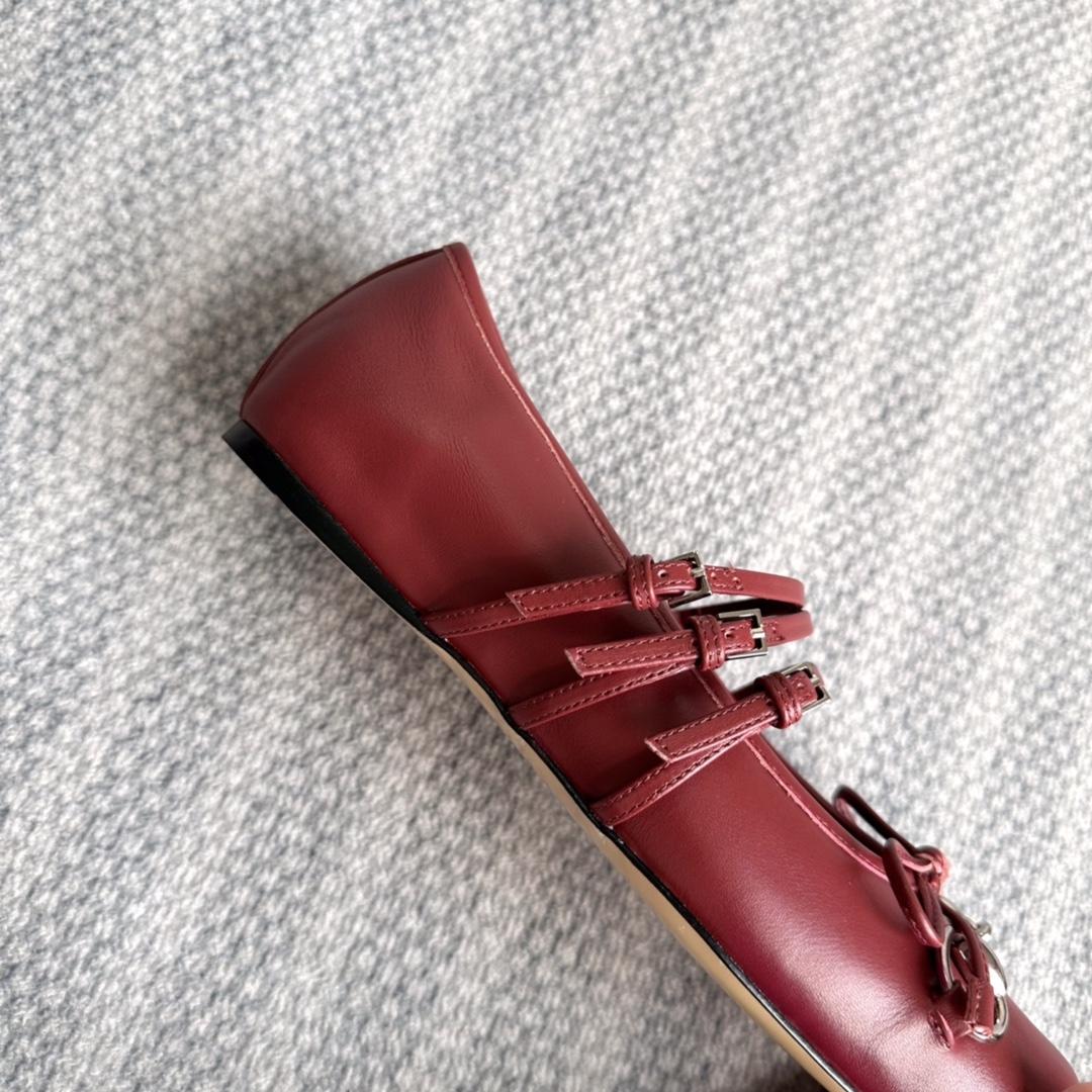 Gucci Women's Gucci Horsebit Ballet Flat - DopestKickz