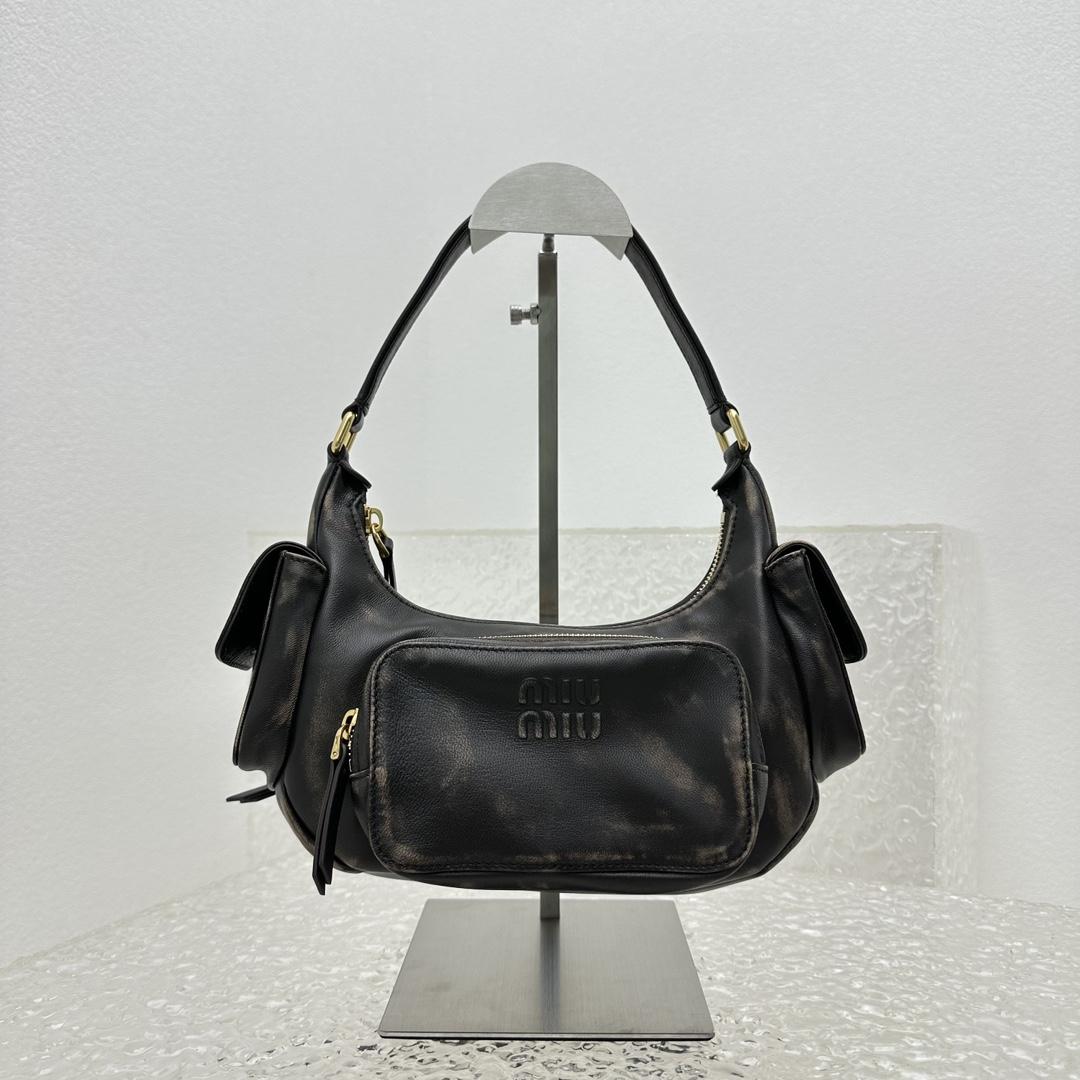 Miu Miu Nappa Leather Pocket Bag (21-12-6cm) - DopestKickz