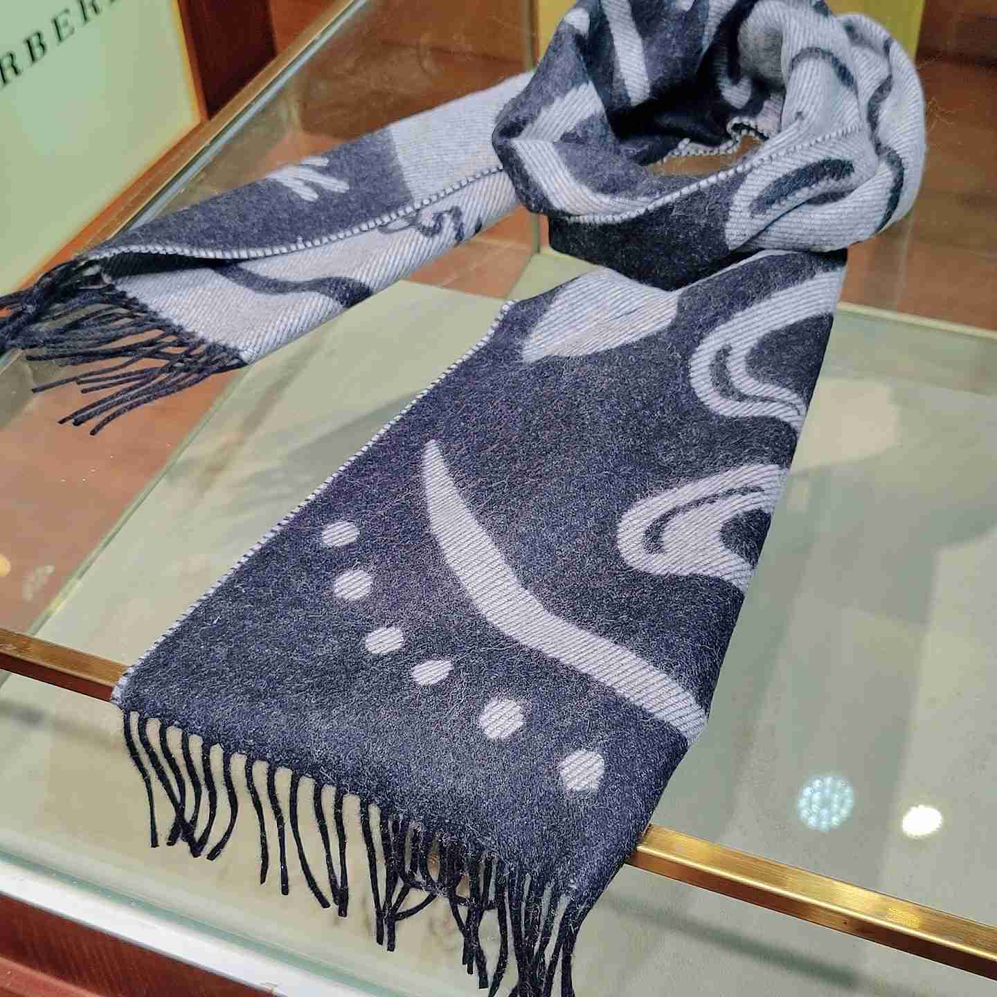 Burberry Mirrored Horse Cashmere Scarf - DopestKickz