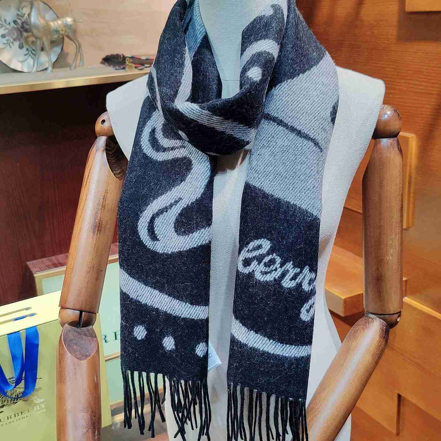 Burberry Mirrored Horse Cashmere Scarf - DopestKickz