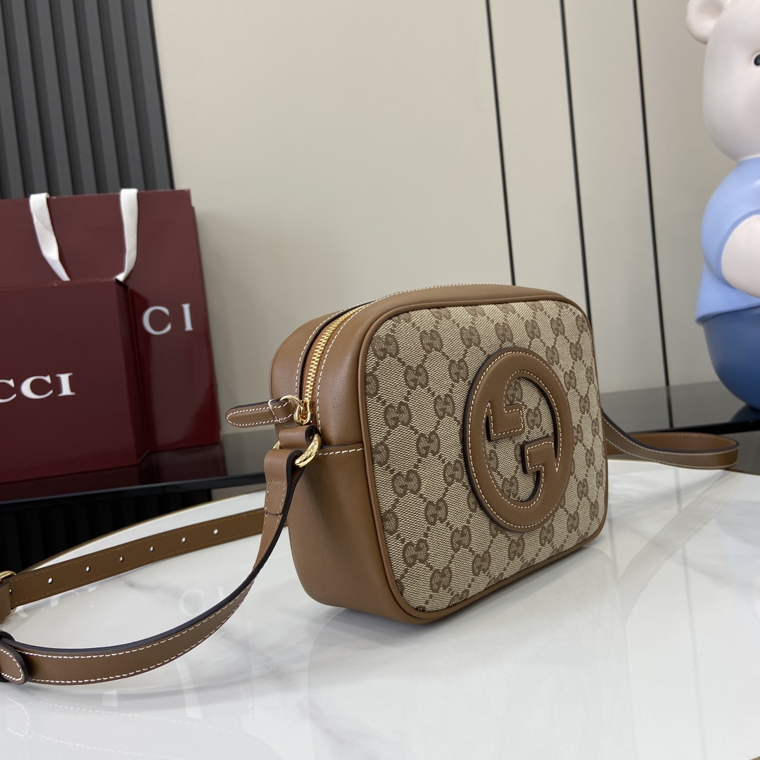 Gucci Blondie Mini Shoulder Bag - DopestKickz