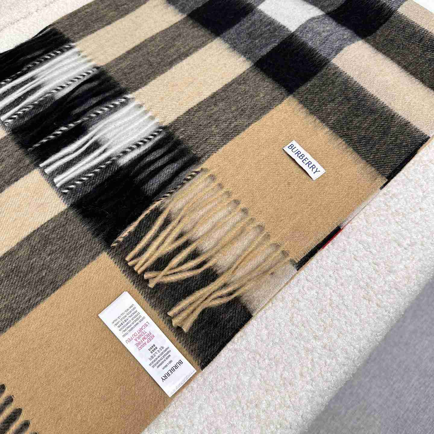 Burberry Scarf   180*40cm - DopestKickz