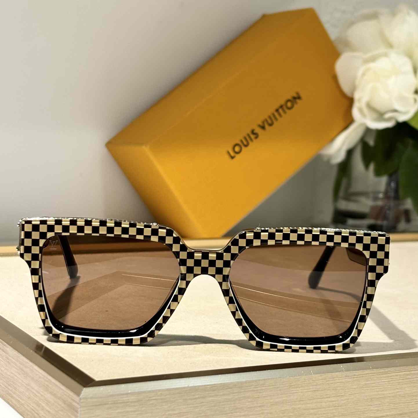 Louis Vuitton 1.1 Millionaires Damier Pop Sunglasses  Z2394W - DopestKickz