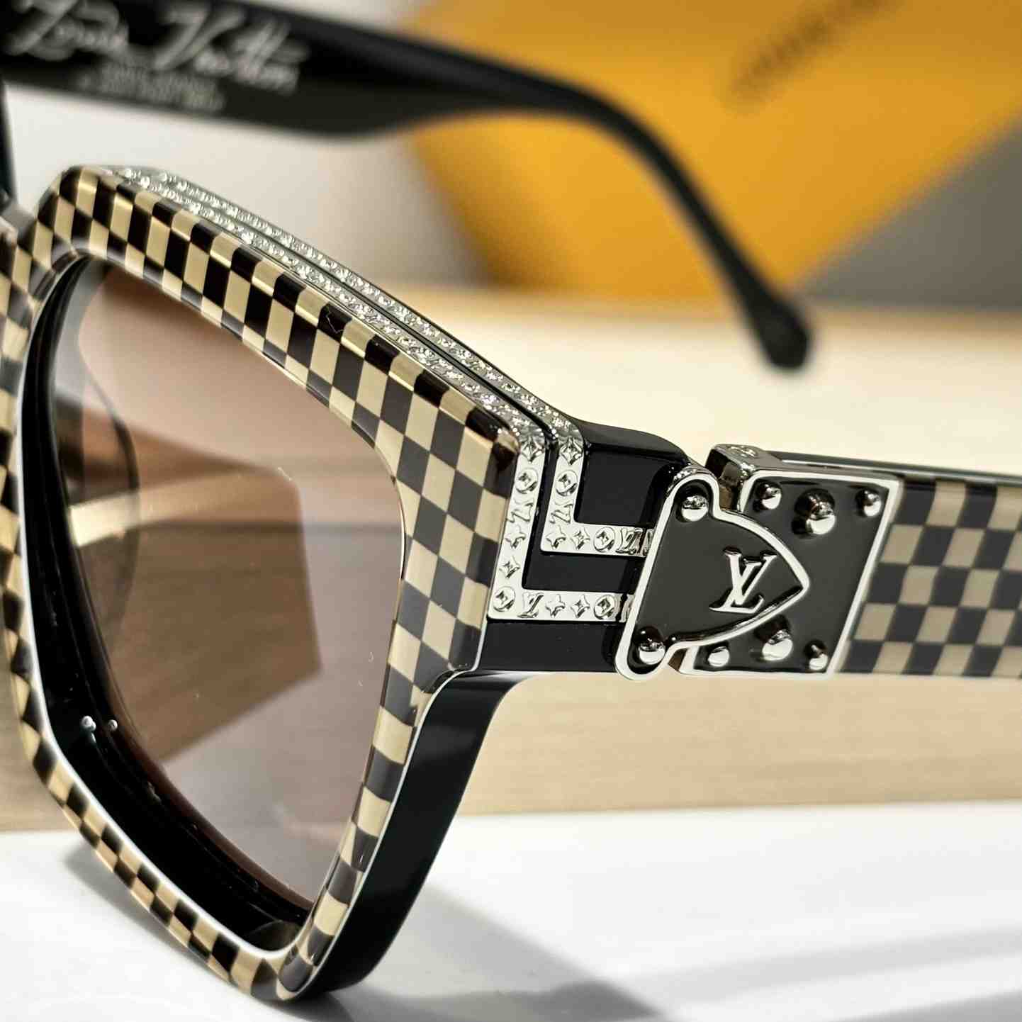 Louis Vuitton 1.1 Millionaires Damier Pop Sunglasses  Z2394W - DopestKickz