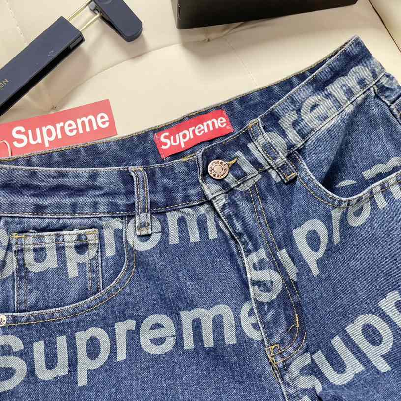 Supreme Jeans - DopestKickz